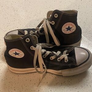 Size 4 Converse Kids Black and White High-Top Sneakers